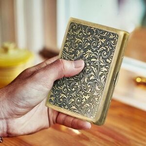 NEW! Antique Style Metal Embossed Cigarette Or Card/Money Case